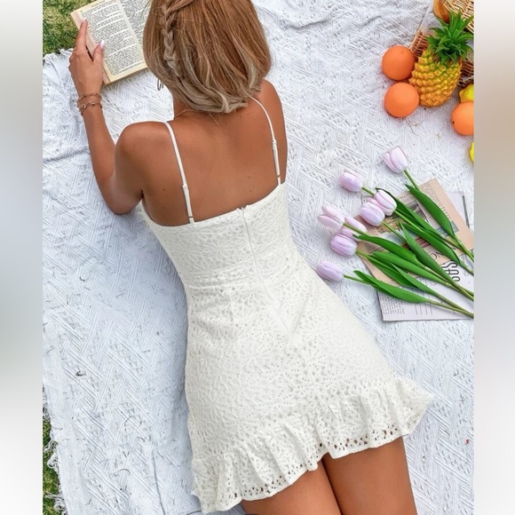 Twist front Cut Out Ruffle Hem mini dress - perfect for Brides - Picture 3 of 5